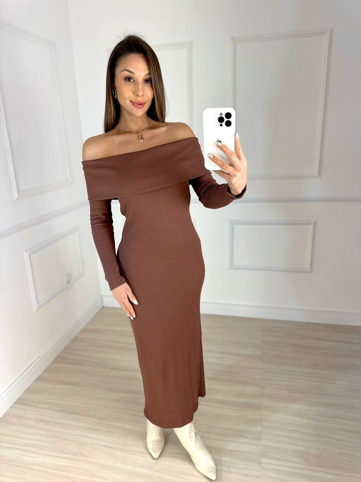 vestido Midi Canelado Kylie 