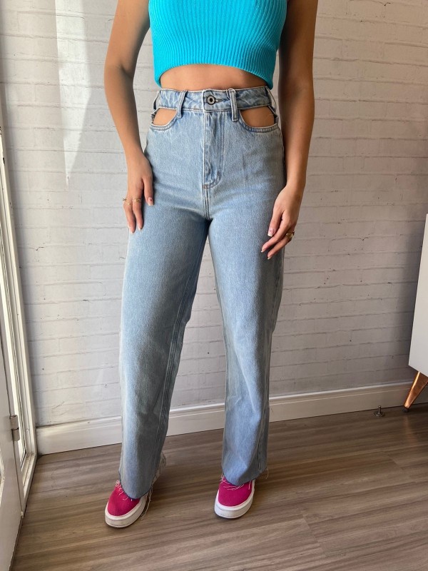 Calça Jeans Wide Leg Vazada